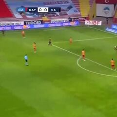 Magia en el área: Así fue el golazo de Radamel Falcao