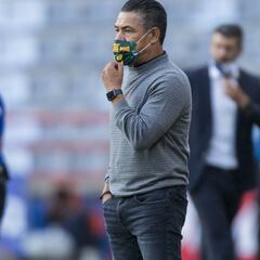 Ambriz avisa que irá por el banquillo del Tri tras Catar 2022