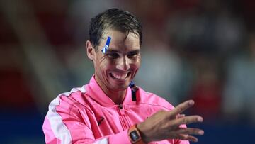 Rafa Nadal, durante la ceremonia de trofeos del torneo de Acapulco.