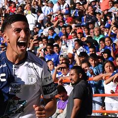 Víctor Guzmán no descarta la posibilidad de regresar a Chivas