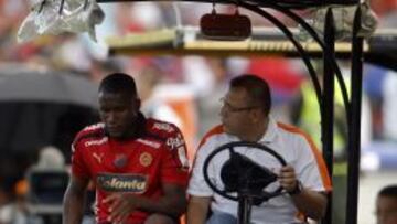 Mosquera sufrió un golpe en el partido ante Junior.