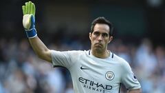 Un grande de Italia tiene a Claudio Bravo en la mira