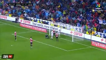 Cristiano raises his hand as Morata scores for Real Madrid.