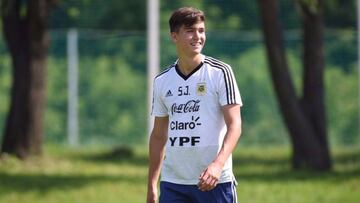 Leo Balerdi afuera del Sudamericano Sub 20