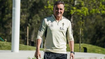 El técnico portugués Carlos Carvalhal, durante un entrenamiento del Celta.