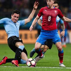 Respira Simeone y el Atleti: lo de Giménez sólo fue un susto