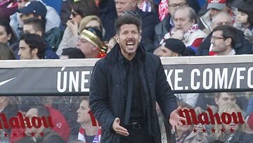 Simeone, en el partido del domingo ante el Barcelona. 