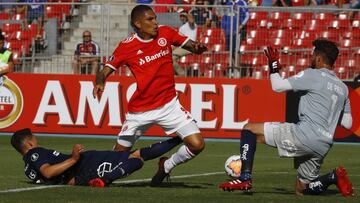 1x1 de la U: De Paul sacó el partido adelante con un 'tapadón'