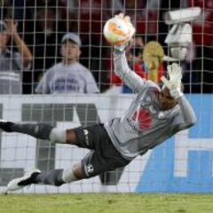 Róbinson y la atajada bendita que acercó a Santa Fe a la Copa