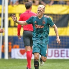 Van de Beek se lució para el Madrid: gol y asistencia