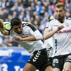 El Albacete atasca al Oviedo