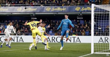 2-2. Cazorla marcó el segundo gol.