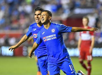 El pase de Cruz Azul sobre Chicago Fire, en imágenes