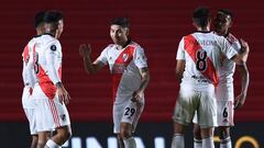 River Plate&#039;s players react after defeating Argentinos Juniors at the end of their all-Argentine Copa Libertadores round of 16 second leg football match, at the Diego Armando Maradona Stadium in Buenos Aires, on July 21, 2021. (Photo by Marcelo Endelli / POOL / AFP)
