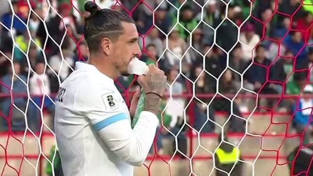 Uruguay sobrevive al infierno boliviano