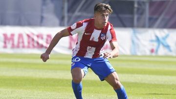 Giuliano Simeone con el Atleti B.