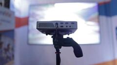 Este proyector deja ver dos perspectivas al mismo tiempo