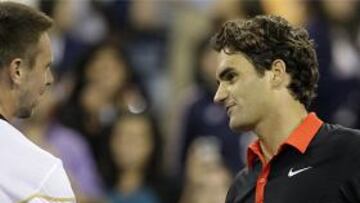 HOMBRE RÉCORD. Federer sigue acumulando récords para adornar su dilatado palmarés, en el que ya figuran 15 títulos de Grand Slam (6 Wimbledon, 5 US Open, 1 Roland Garros y 3 Abiertos de Australia)