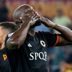 Lukaku y Dybala le dan vida a la Roma