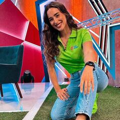 “Su indiscutible belleza pasa a un segundo plano, por obra y gracia de su desplante y simpatía”