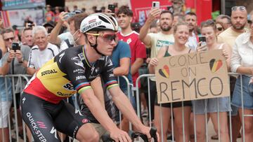 El belga Remco Evenepoel, del Soudal Quick-Step, antes de la salida de la novena etapa de la Vuelta a España 2023 en Cartagena.