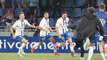 Gol de Waldo al Burgos la temporada pasada en el Heliodoro Rodr¨ªguez L¨®pez.