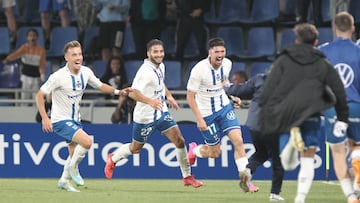 Gol de Waldo al Burgos la temporada pasada en el Heliodoro Rodríguez López.