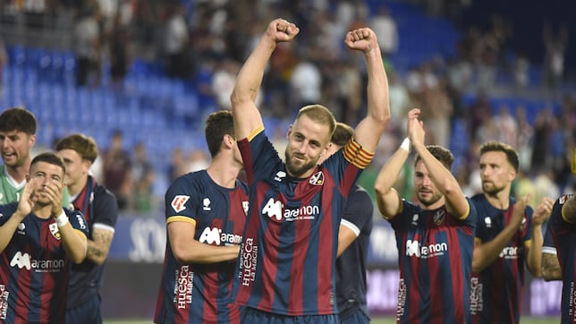 Pulido, capitán eterno del Huesca: “Este club es mi vida”