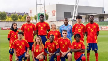 Una Roja... de muchos países