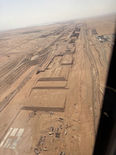 Golpe al megaproyecto ‘The Line’: la ciudad de 170 kilómetros de Arabia Saudí, al borde del fracaso