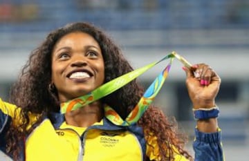 La colombiana tiene dos medallas en los Juegos Olímpicos. Ganó plata en el salto triple de Londres y el oro en Río.