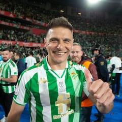 Joaquín anuncia su retirada