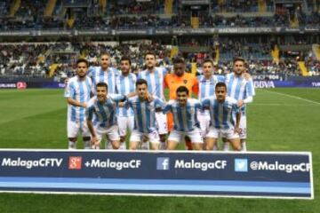 El once inicial del Málaga. De pie: Recio, Albentosa, Miguel Torres, Filipenko, Kameni, Charles y Cop. Agachados: Camacho, Juanpi, Chory Castro y Rosales. 