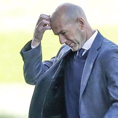 Zidane frenó su llegada al PSG por la eliminatoria ante el Madrid