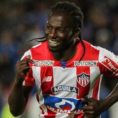 Atlético Mineiro confirma el fichaje de Yimmi Chará