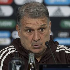 Martino perdió confianza en jugadores del Tri tras 'brunch'