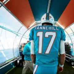 Miami y Tannehill le hace la pascua a New England