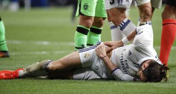 Gareth Bale went off injured during Real Madrid's win over Sporting in the Champions League.