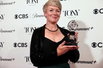 Carolyn Downing poses with the award for Best Sound Design Of A Play for "Life of Pi" at the 76th Annual Tony Awards in New York City, U.S., June 11, 2023. REUTERS/Amr Alfiky REFILE - QUALITY REPEAT