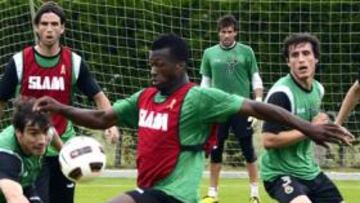 <b>PURA POTENCIA. </b>Nkoum posee una gran fuerza en su tren inferior.