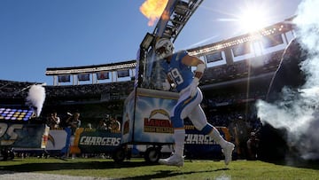 SAN DIEGO, CA - NOVEMBER 06: Joey Bosa #99 of the San Diego Chargers enters the field prior to a game between the San Diego Chargers and the Tennessee Titans at Qualcomm Stadium on November 6, 2016 in San Diego, California.   Sean M. Haffey/Getty Images/AFP
 == FOR NEWSPAPERS, INTERNET, TELCOS &amp; TELEVISION USE ONLY ==