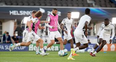 Sextete, primera estación