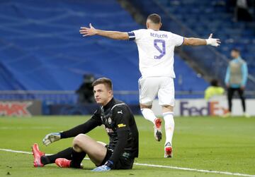 Benzema marcó el 1-0, que además ha supuesto el gol número 1000 del Real Madrid.