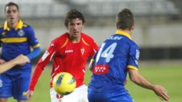 <b>PASO EN FALSO. </b> El Alcorcón de Anquela superó sin aprietos a un Murcia desdibujado e irreconocible.