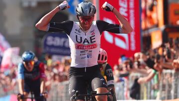 Brandon McNulty celebra su victoria en B¨¦rgamo.