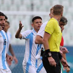 Escándalo en el Argentina-Marruecos