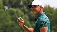 Koepka firma un doblete y Tiger recupera la ilusión