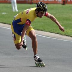 Pedro Causil consigue medalla de plata en patinaje de velocidad