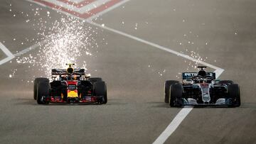 Formula 1 F1 - Bahrain Grand Prix - Bahrain International Circuit, Sakhir, Bahrain - April 8, 2018   Mercedes&#039; Lewis Hamilton and Red Bull&#039;s Max Verstappen in action during the race   REUTERS/Hamad I Mohammed     TPX IMAGES OF THE DAY