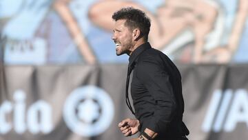 Diego Pablo Simeone, durante el partido entre el Celta y el Atlético de Madrid de la primera jornada de la temporada 2021-2022.